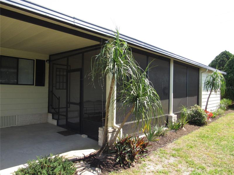 Screen porch.