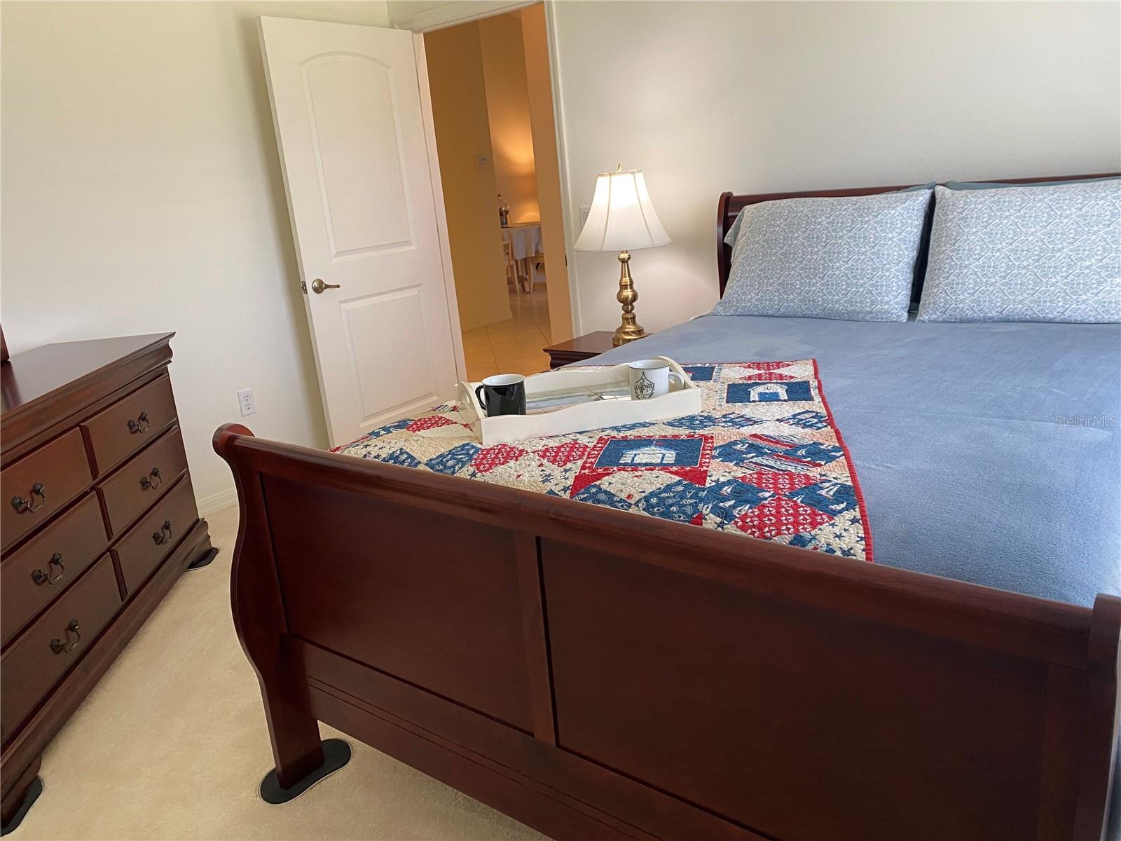 Guest bedroom