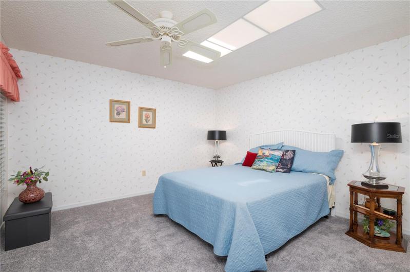 Guest bedroom with skylight