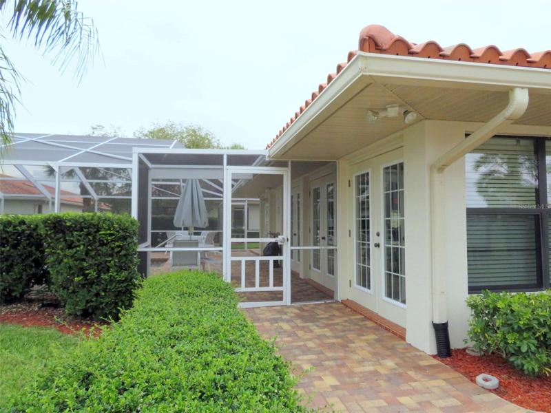 Screened entry to pool