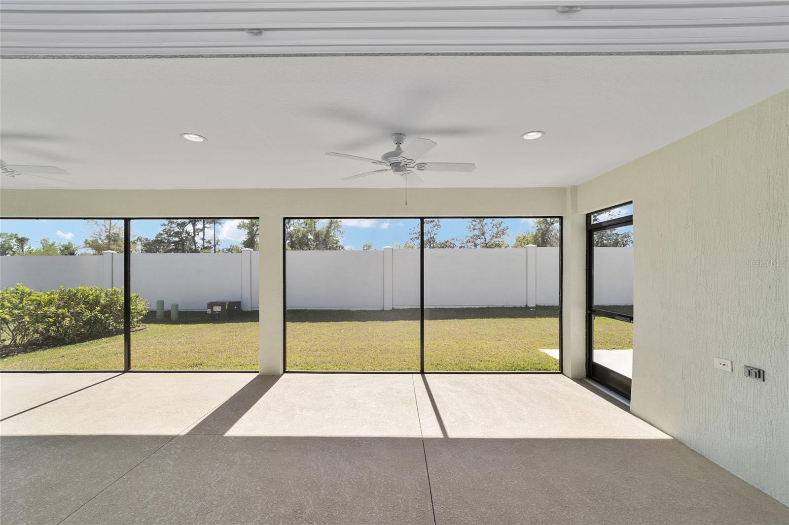 Screened in Lanai