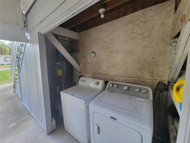 Common Area for Washer/Dryer