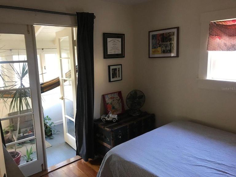 garage apartment 