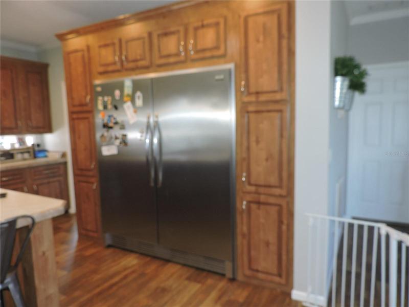 Panty on each side freezer / refrigerator
