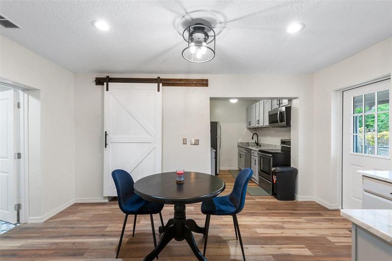 Dining room & Kitchen combo