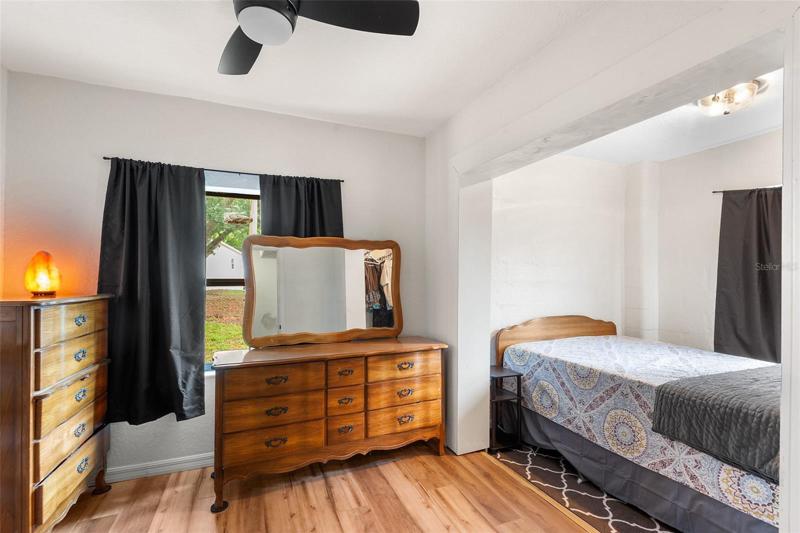 Master Bedroom w/furniture