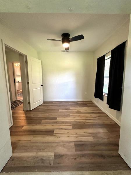 Master Bedroom without furniture