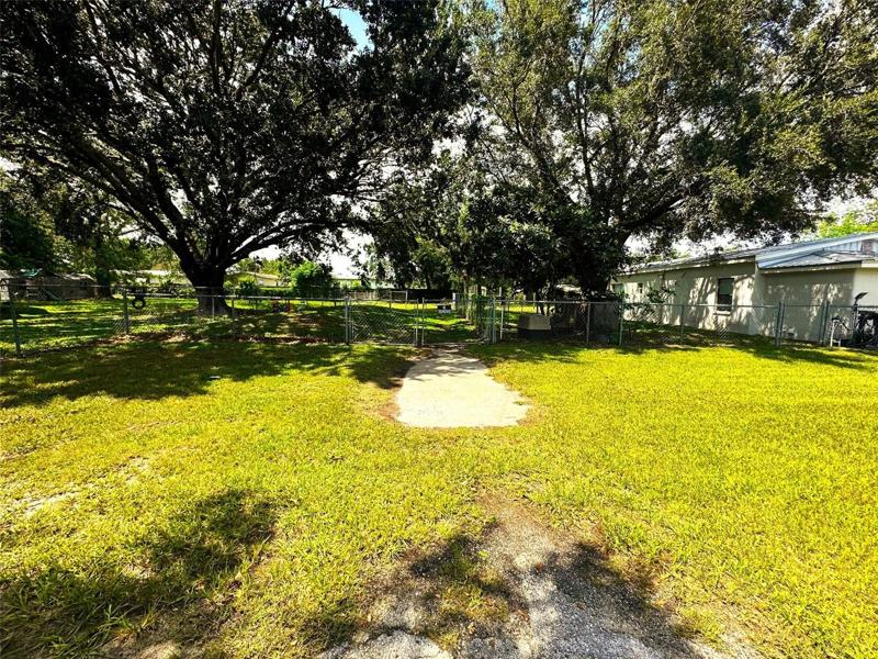 Easement and access to back parcel