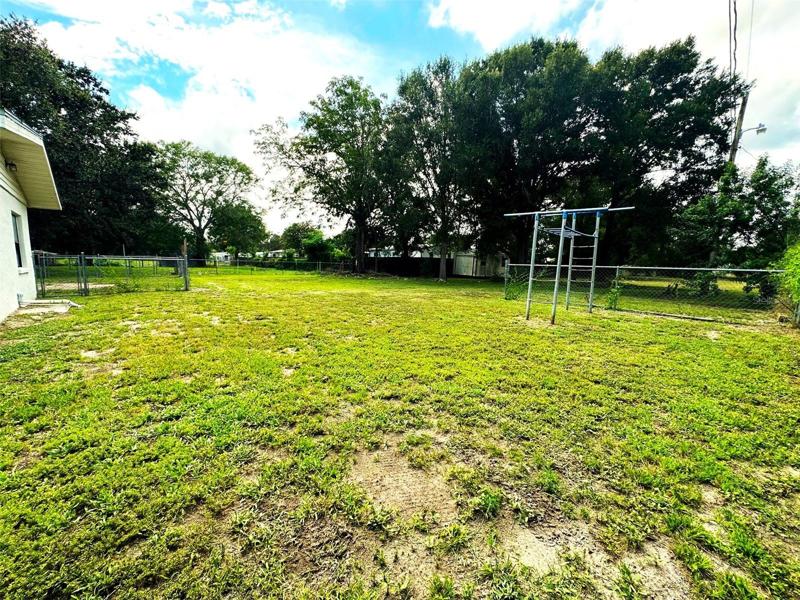 Side yard