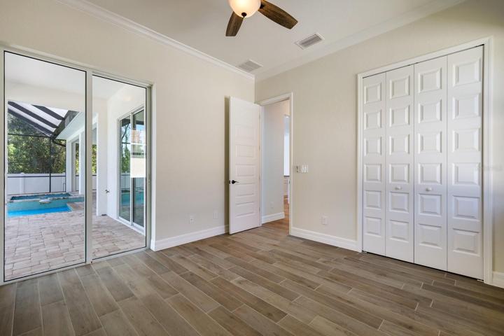 Guest bedroom #2 with private lanai access