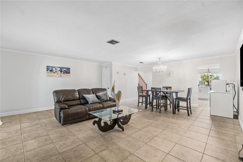 Living Room + Dinning Room