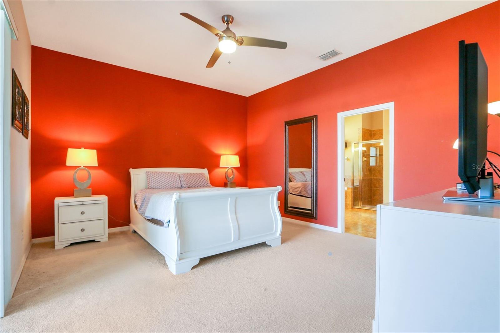 2ND FLOOR MASTER BEDROOM (5TH  BDRM)