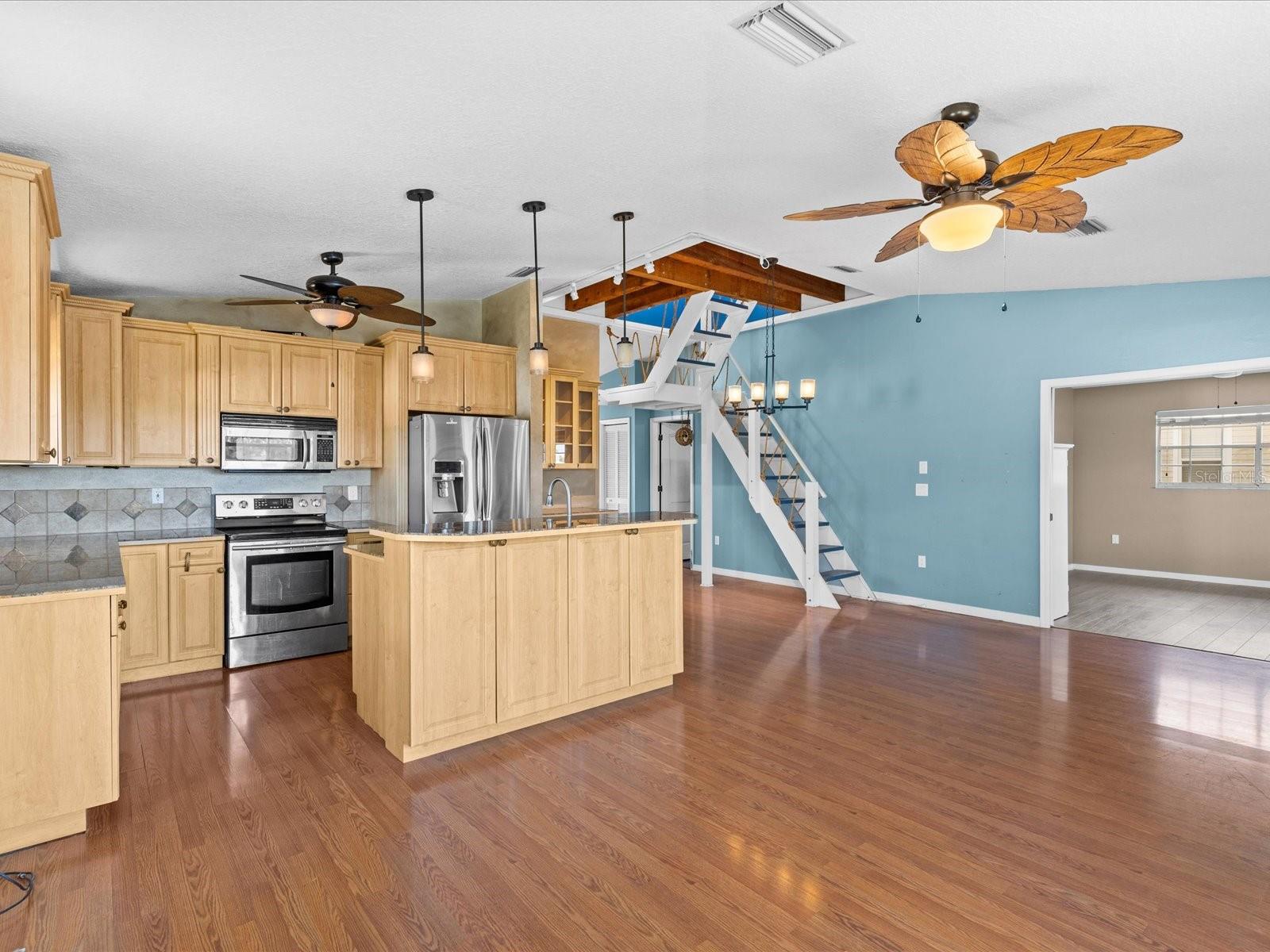 Kitchen &amp; dining room view.