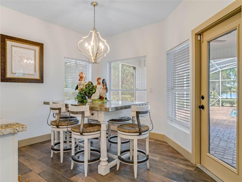 Dinette with Door access to outdoor kitchen