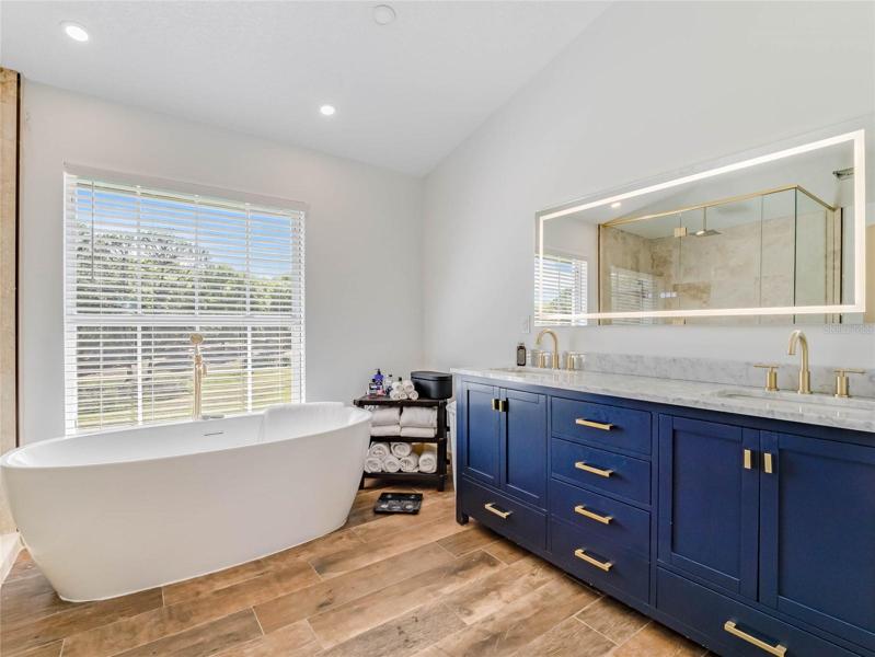 En Suite Bathroom