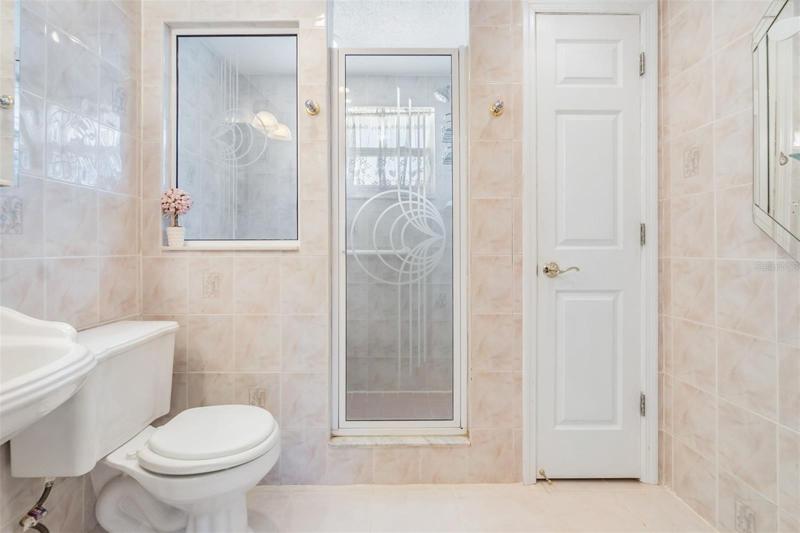 Main Bathroom