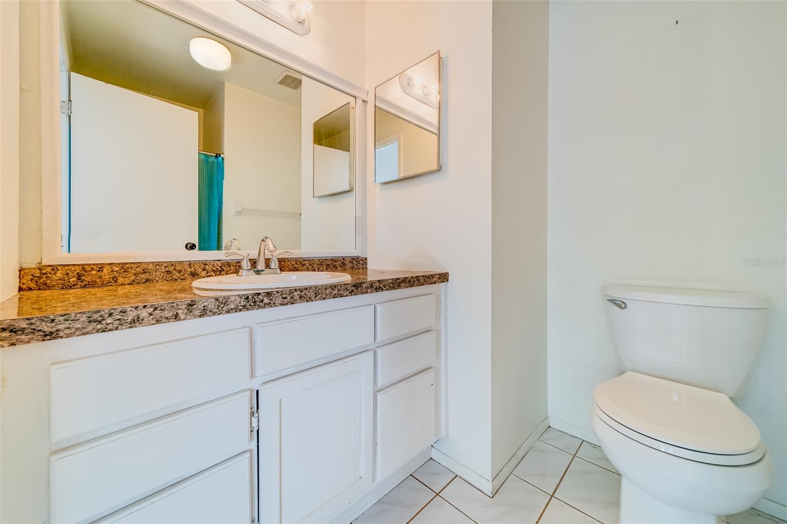 en suite bathroom