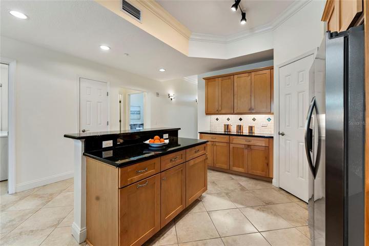breakfast bar