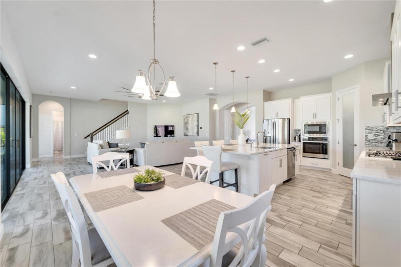 Kitchen/Living Room