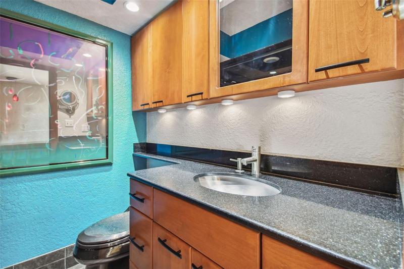 Master Bathroom!