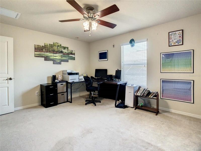 Upstairs bedroom #4