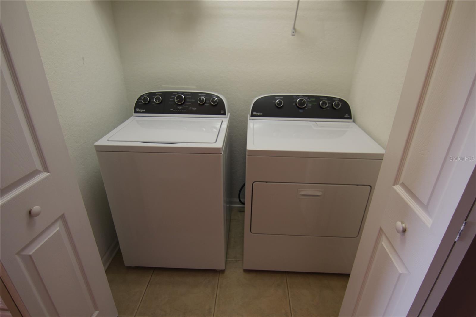 Washer / Dryer included