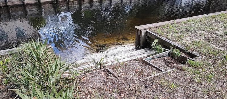 Steps down to Canal