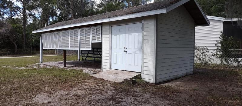 Car Port w/ Storage Area