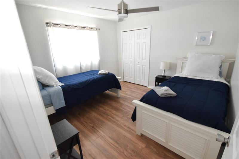 Guest bedroom.