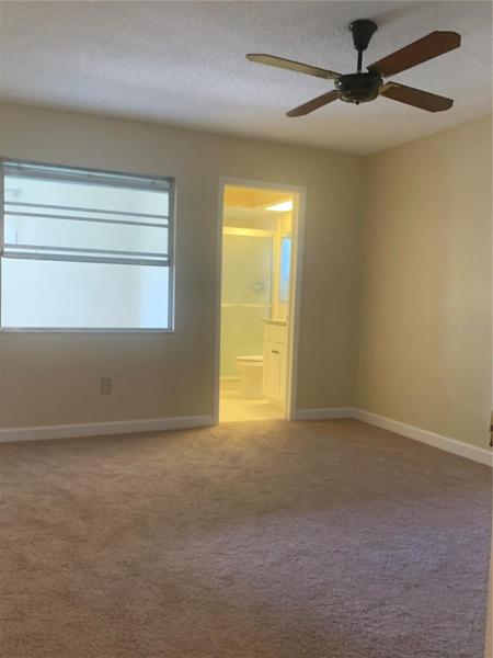 Master ensuite with Walk-in Shower!