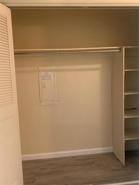 Enormous Hallway closet between the 2 BDR's!