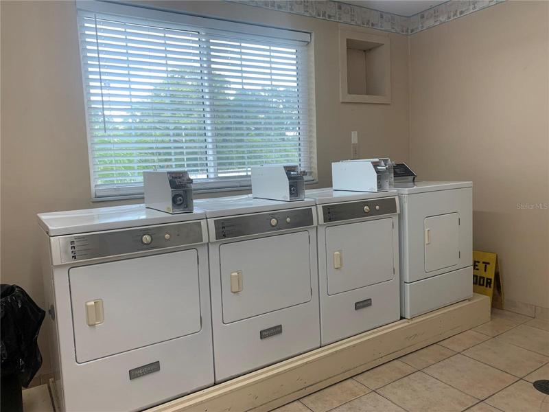 Spacious, clean & AC LAUNDRY FACILITIES