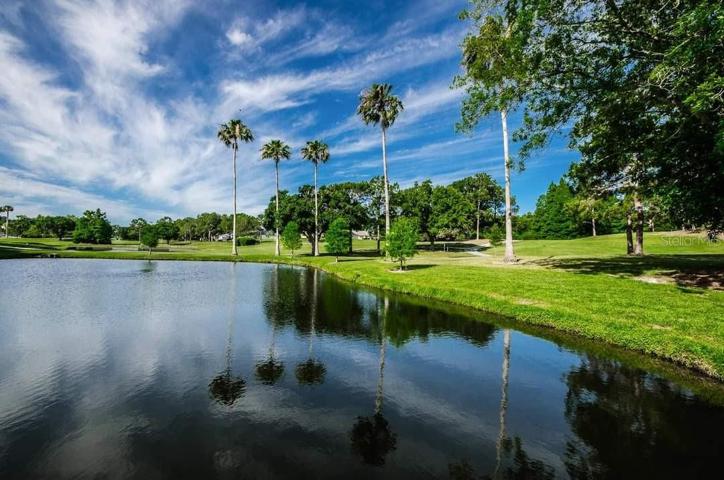 The golf courses provide nice views throughout Highland Lakes~