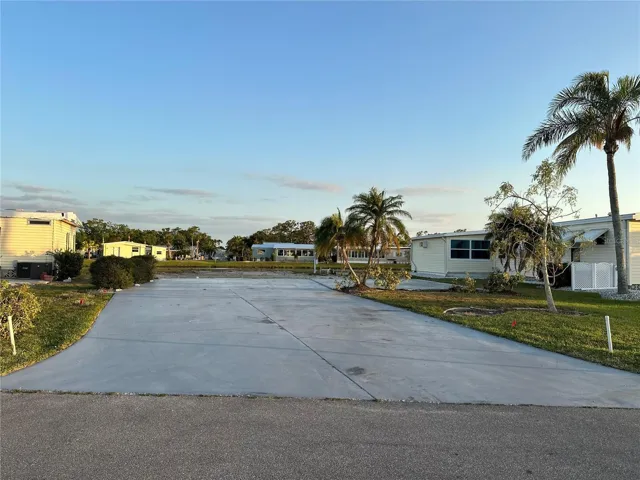 Resident owned cooperative community