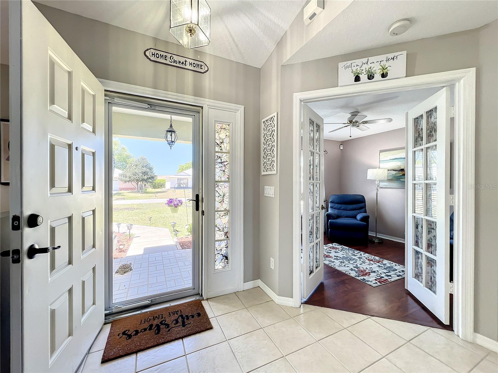 Entry and Bed/Office