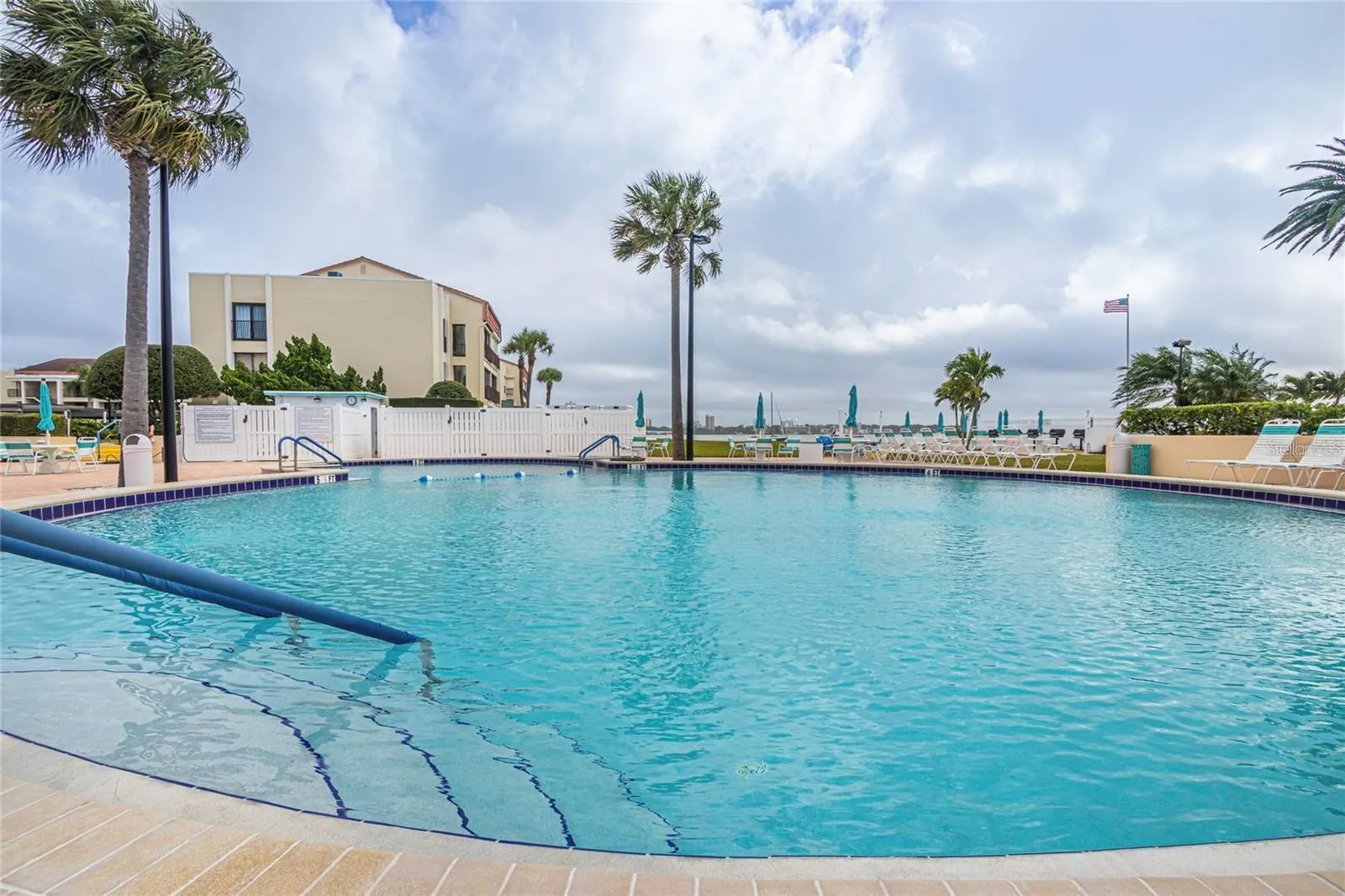 Clearwater, Florida 33767, 2 Bedrooms Bedrooms, 0 ,2 BathroomsBathrooms,Residential Lease,For Rent,GULFVIEW,0,U8195287