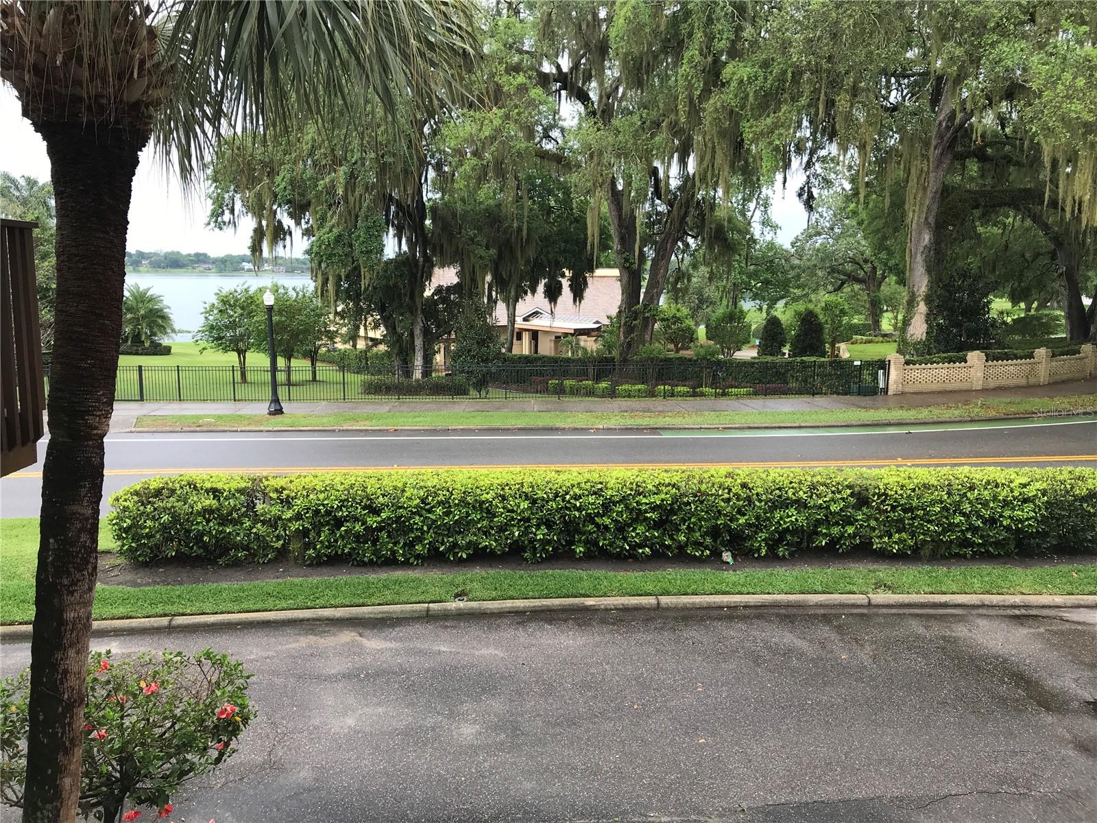 THIS IS YOUR VIEW OUT THE FRONT!!!!!!!
