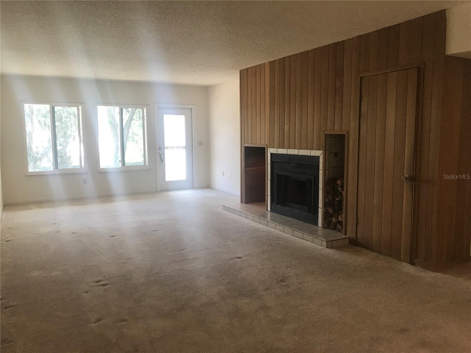LIVING AREA- let your imagination DREAM what this can look like when renovated!!!!