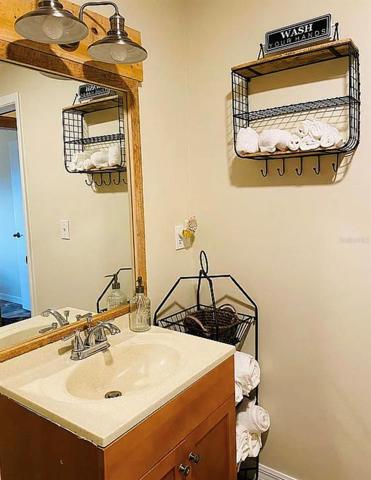Cottage bath (rental)