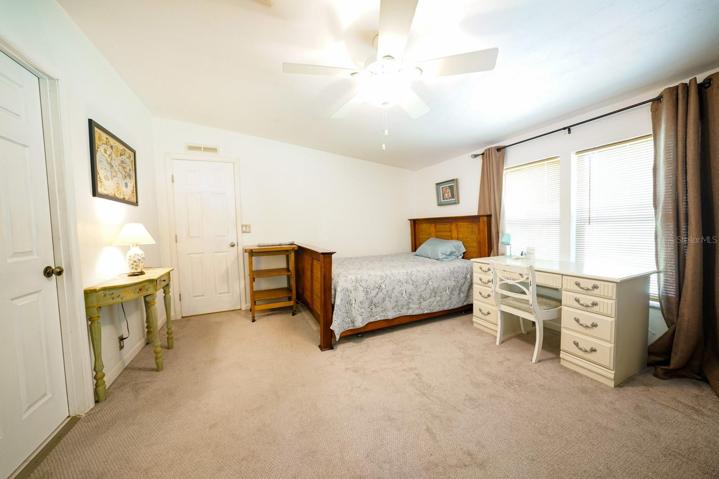 Dining/Fireplace