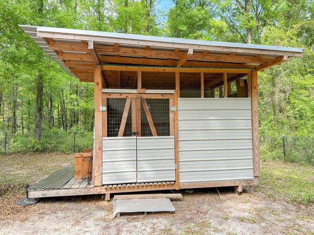 Wrap around porch.