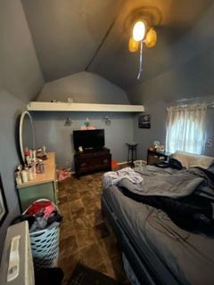 Barn Apt bedroom