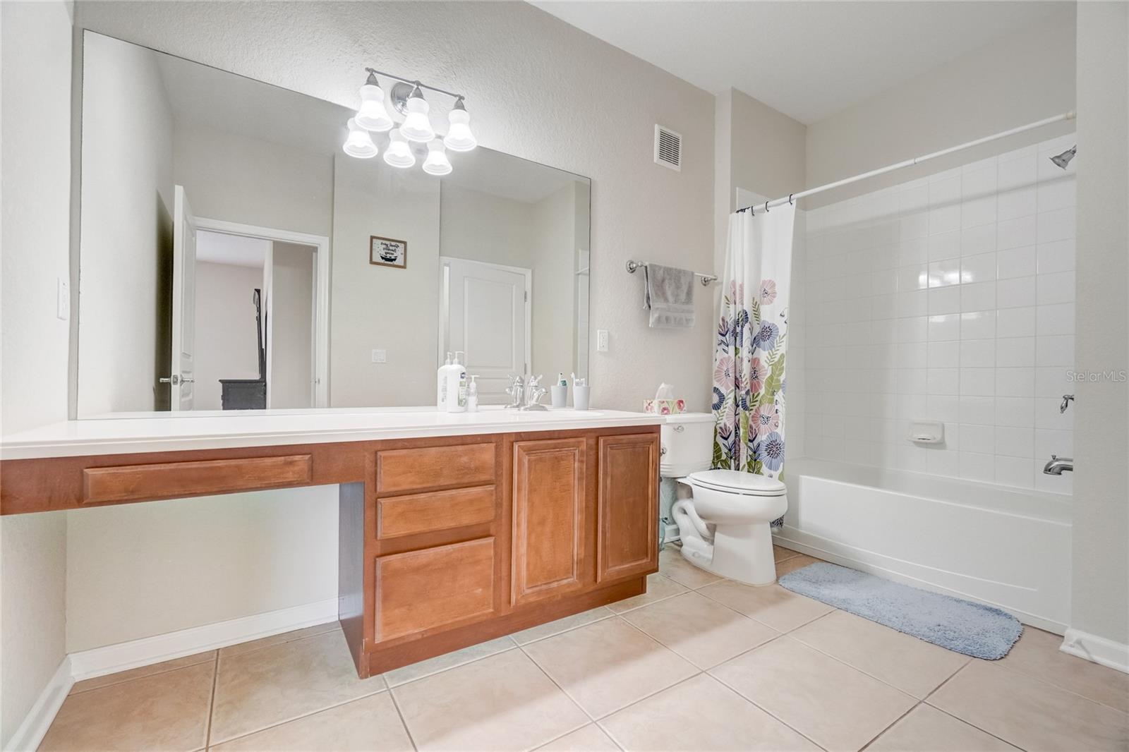 Secondary Bath