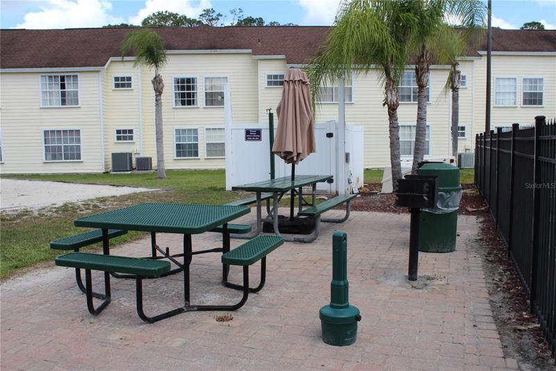 Community Grille and Picnic area
