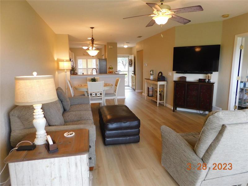 lanai to front entry