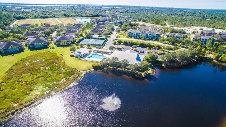 main lake with fountain