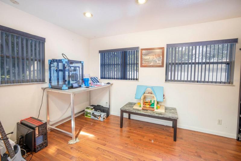 Office or potential 4th Bedroom