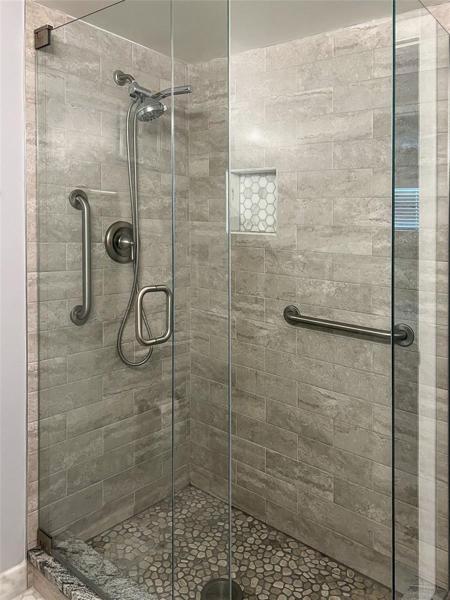 Bath 2-walk in shower