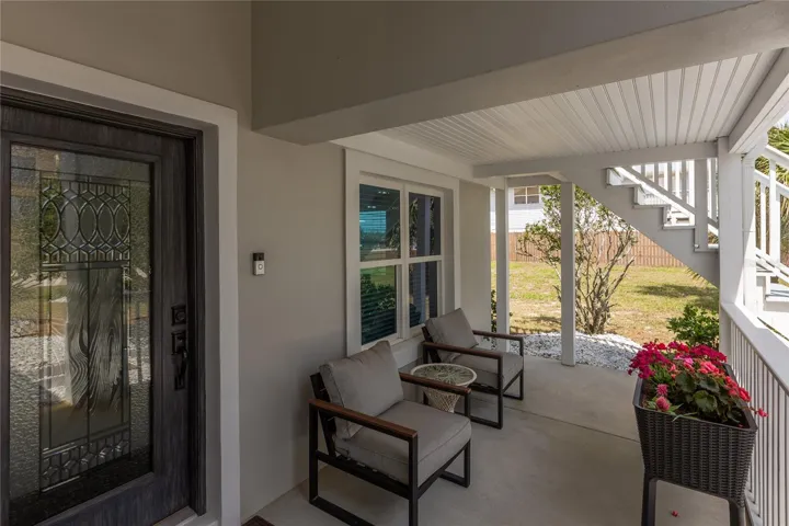 Deluxe kitchen with plenty of space to host dinner parties