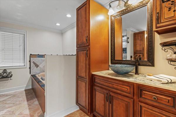 Master Baathroom